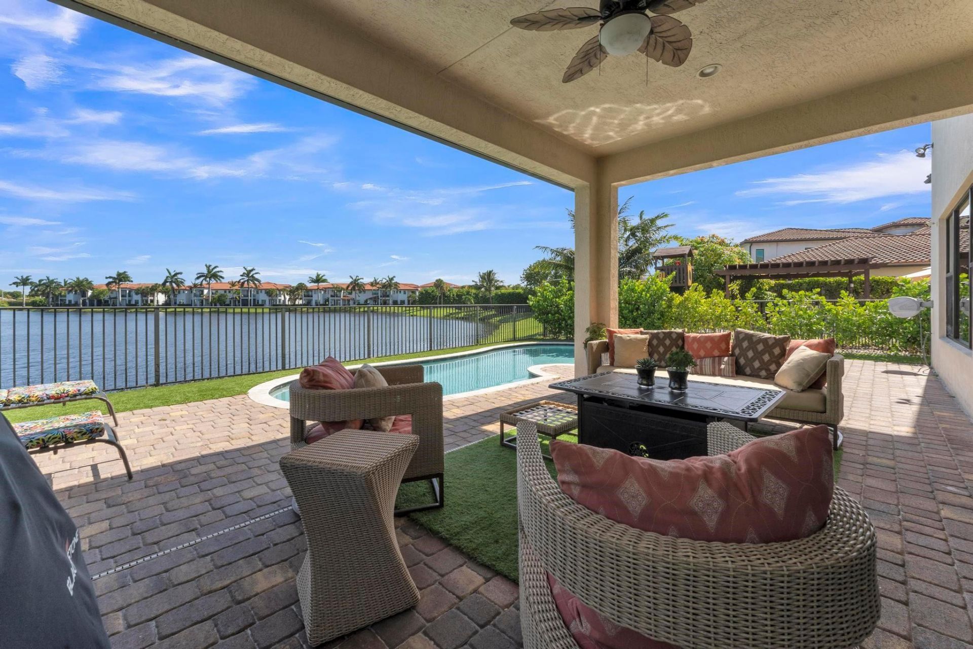 11330 SW 12th Street, Pembroke Pines, FL 33025 Photo