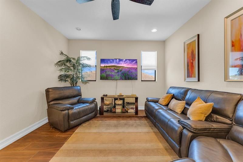 11330 SW 12th St, Pembroke Pines, FL 33025 Photo