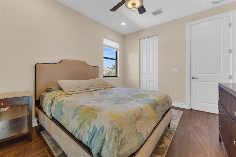 11330 SW 12th St, Pembroke Pines, FL 33025 Photo