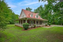 731 Clamp Road photo 4