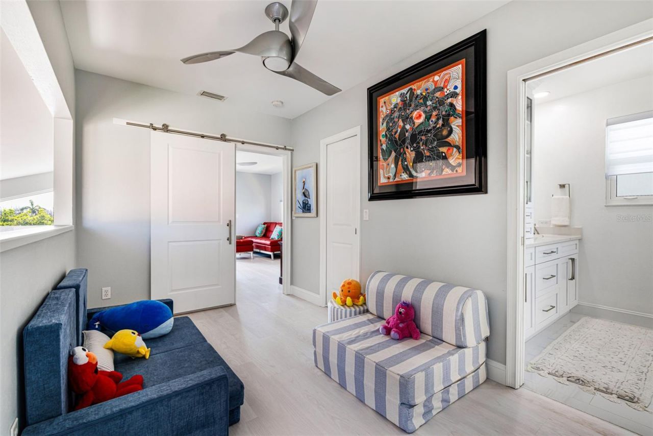 2372 Cherimoya Lane, Saint James City, FL 33956 Photo