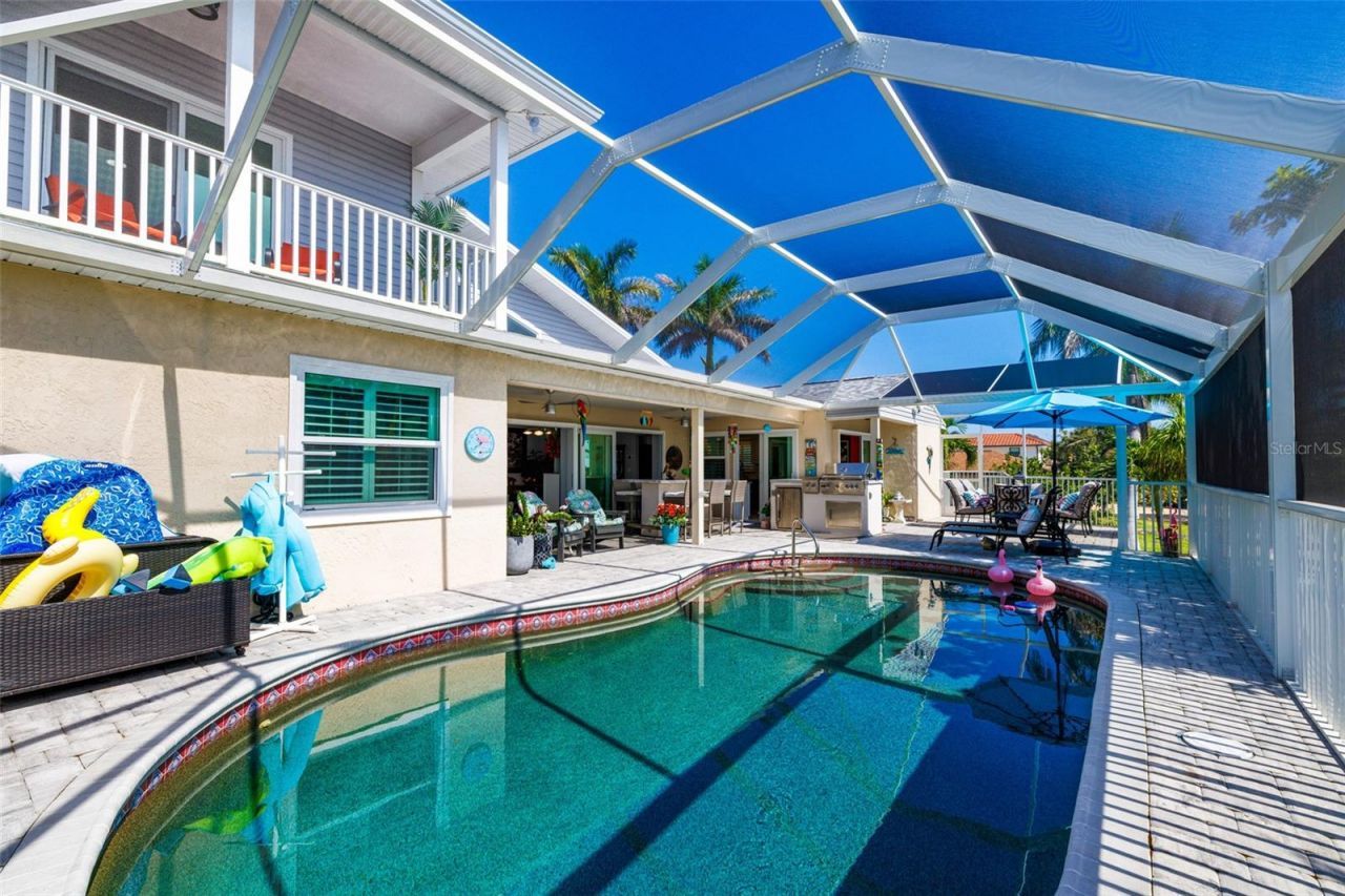 2372 Cherimoya Lane, Saint James City, FL 33956 Photo