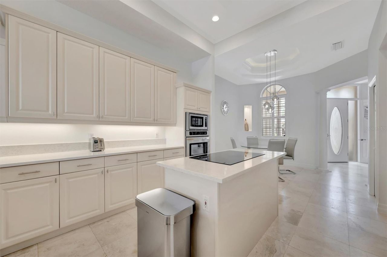 3409 54th Drive W, Unit 102, Bradenton, FL 34210 Photo