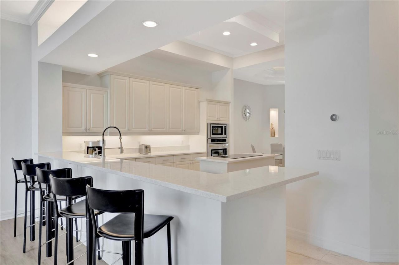 3409 54th Drive W, Unit 102, Bradenton, FL 34210 Photo