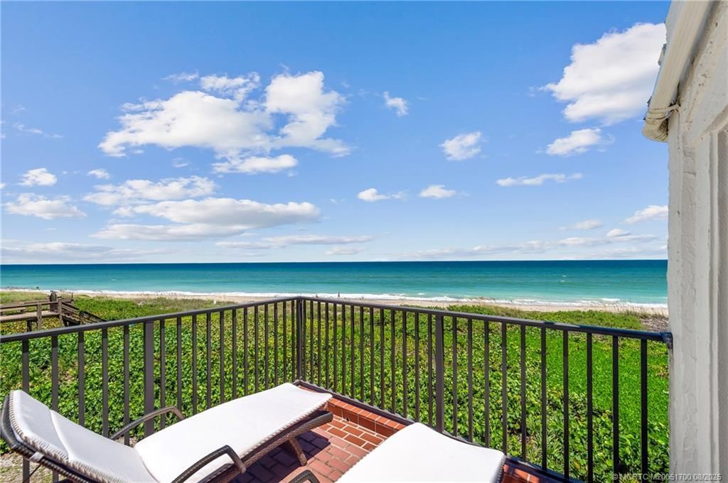 4651 NE Ocean Boulevard, Unit B26, Jensen Beach, FL 34957 Photo