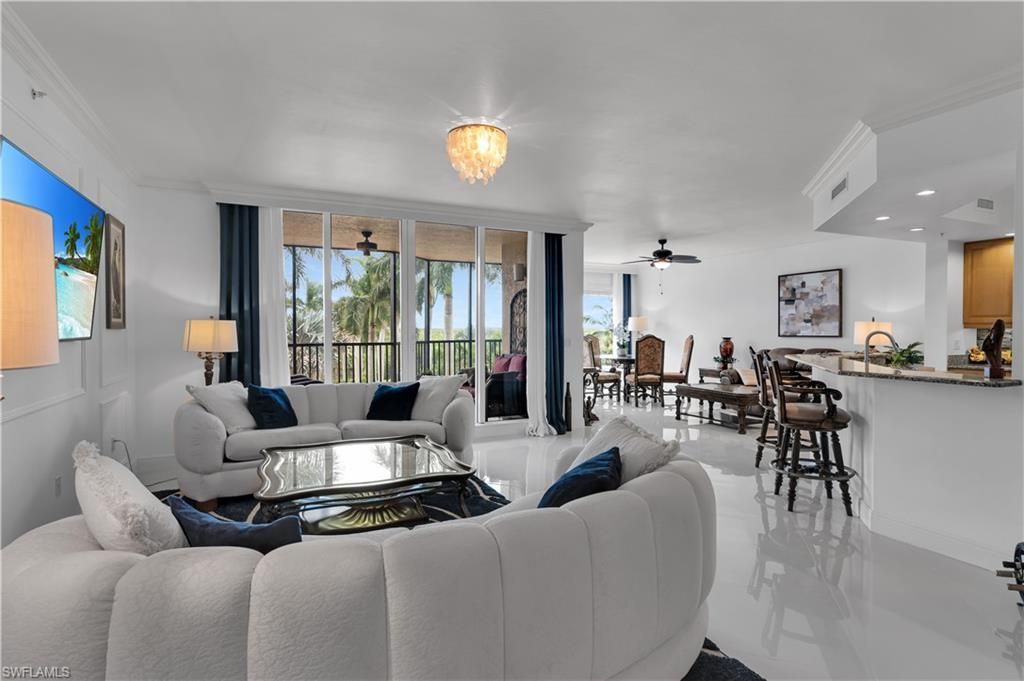 1060 Borghese Ln, Unit 204, Naples, FL 34114 Photo