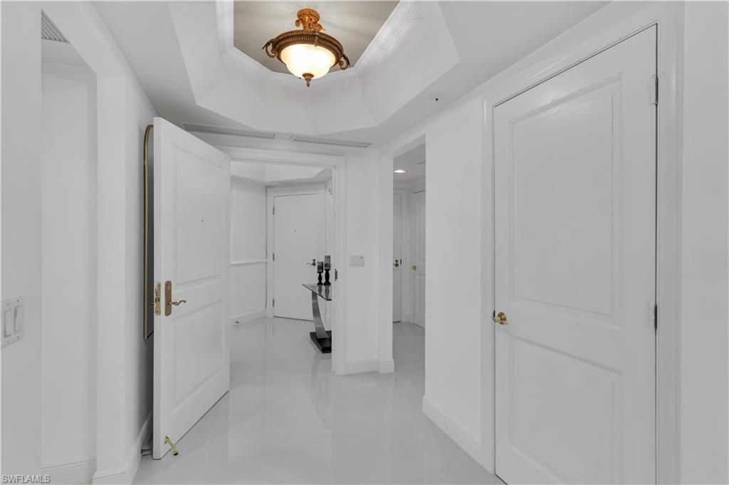 1060 Borghese Ln, Unit 204, Naples, FL 34114 Photo