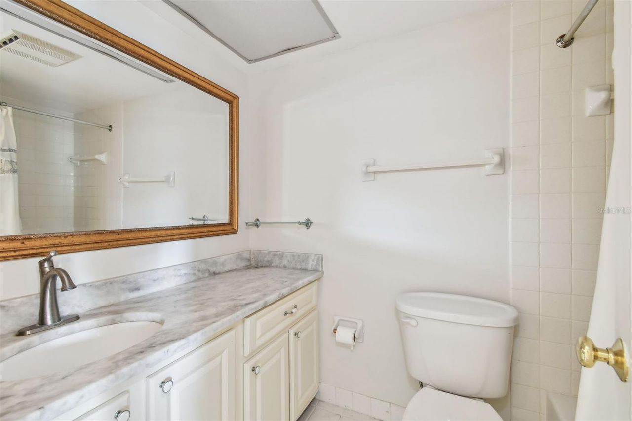 5095 Bay Street Ne, Unit 103, Saint Petersburg, FL 33703 Photo
