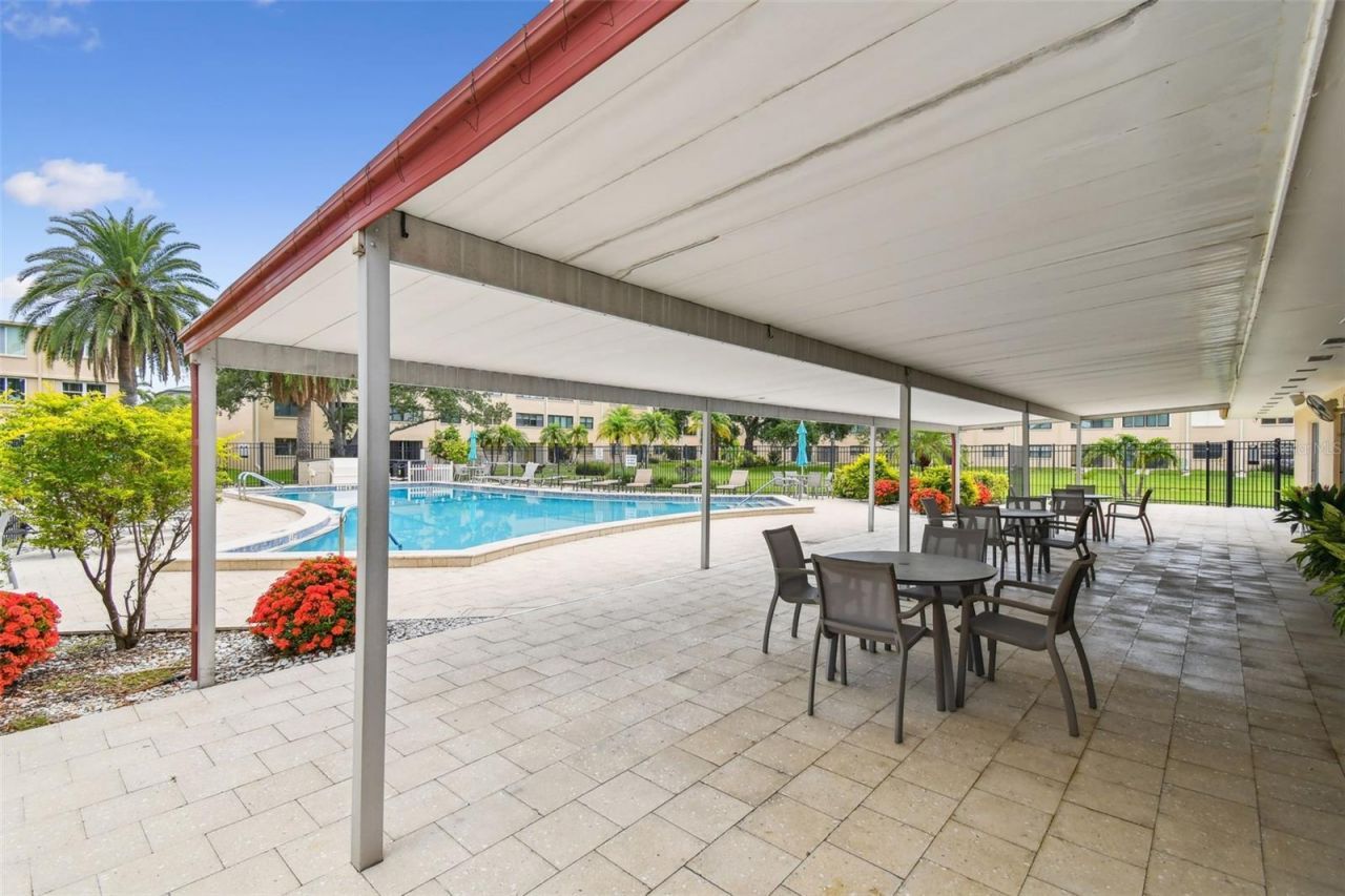 5095 Bay Street Ne, Unit 103, Saint Petersburg, FL 33703 Photo