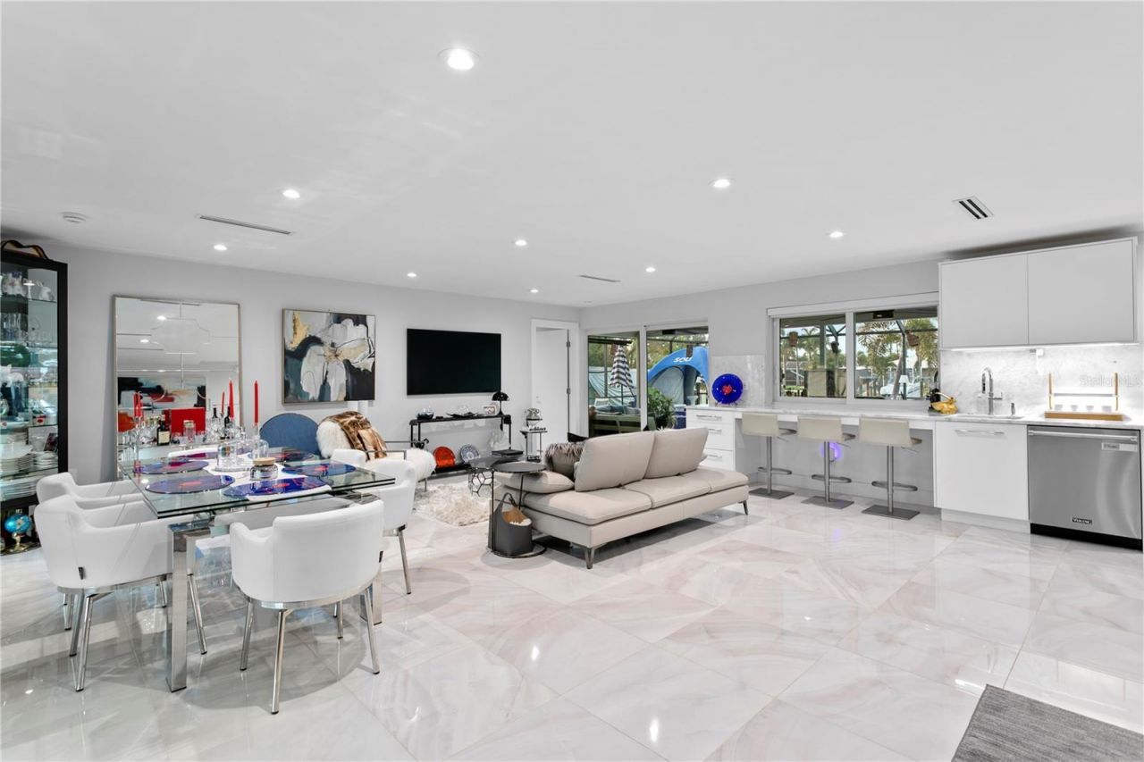 4001 48th Avenue S, Saint Petersburg, FL 33711 Photo