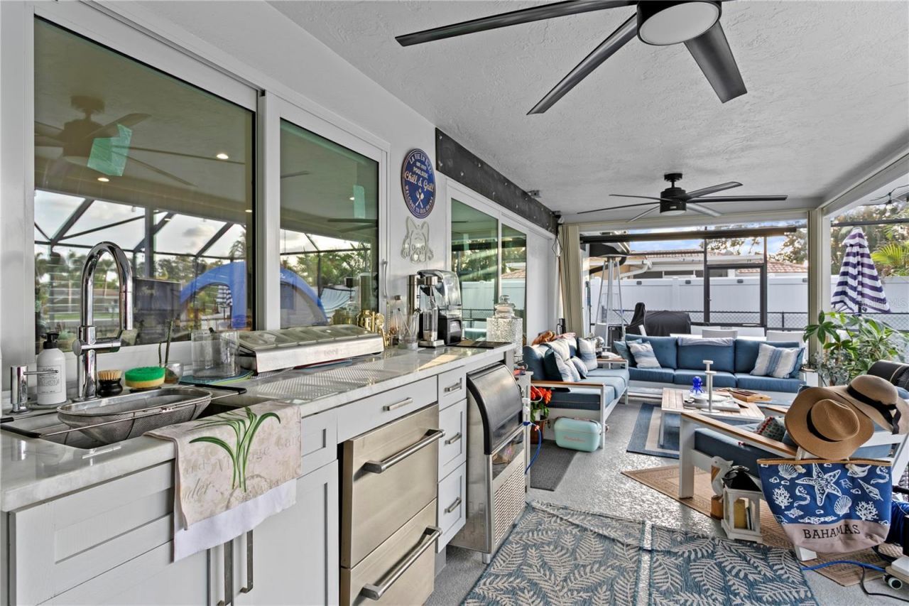 4001 48th Avenue S, Saint Petersburg, FL 33711 Photo