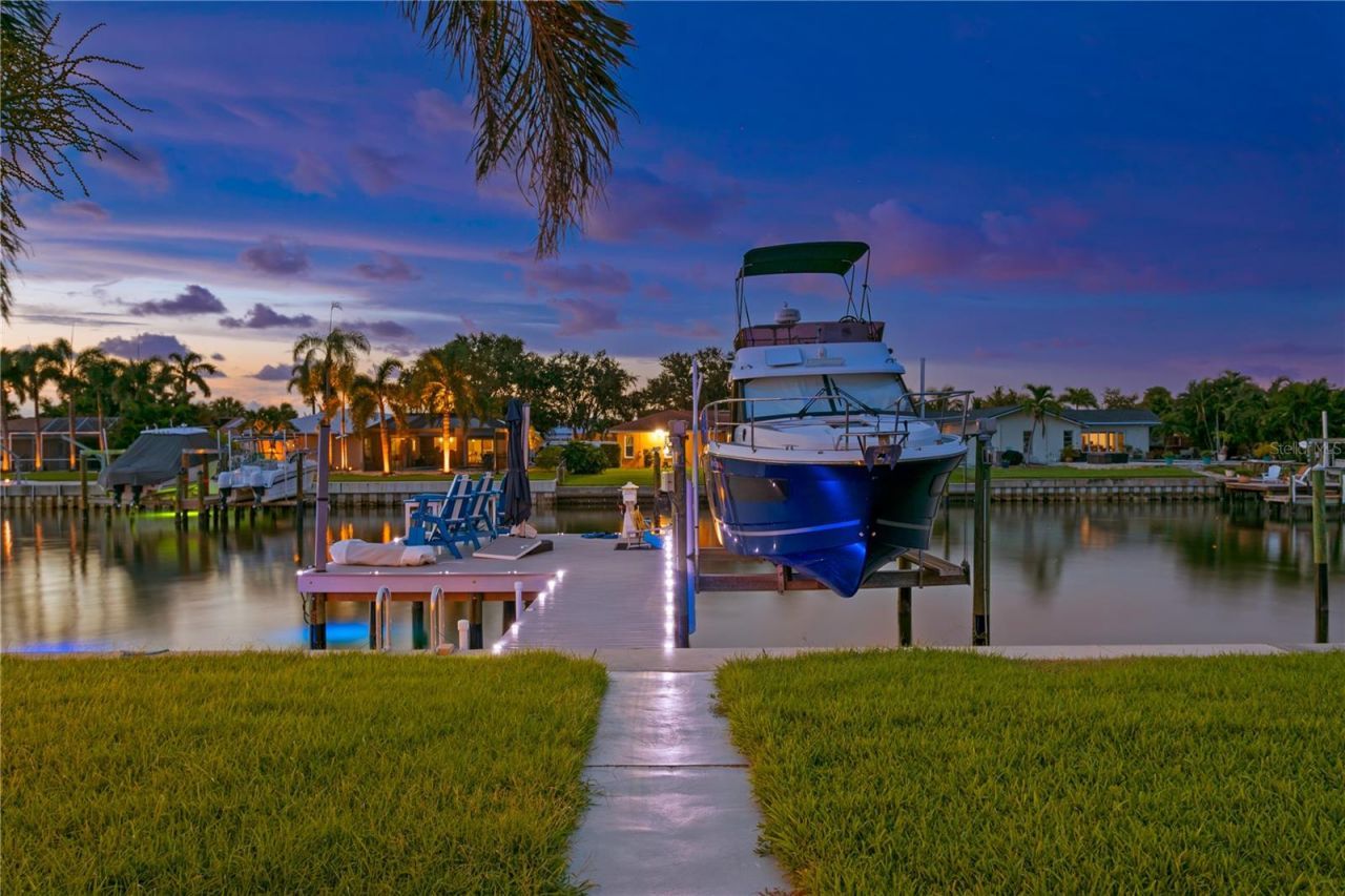 4001 48th Avenue S, Saint Petersburg, FL 33711 Photo