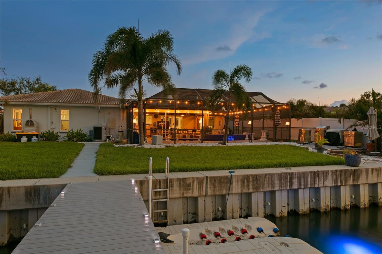 4001 48th Avenue S, Saint Petersburg, FL 33711 Photo