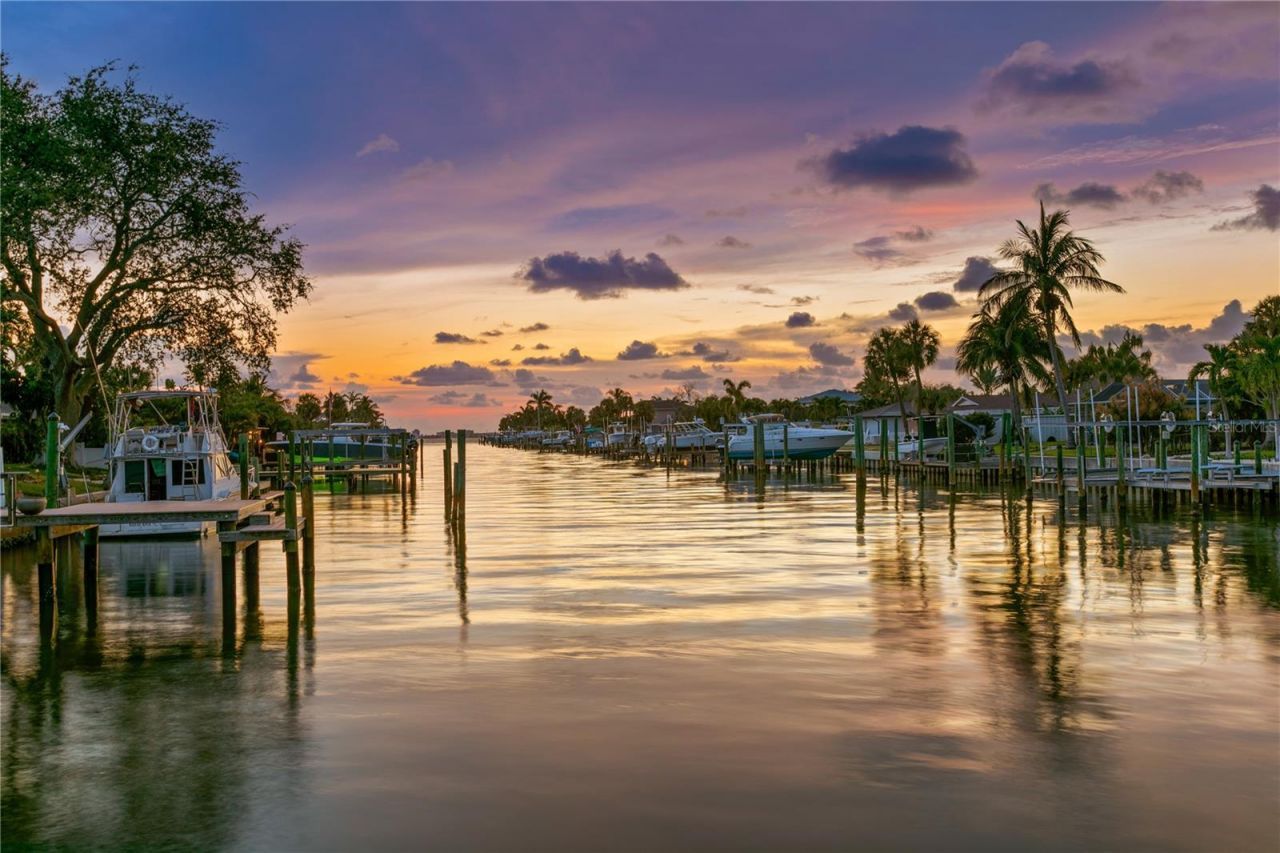 4001 48th Avenue S, Saint Petersburg, FL 33711 Photo