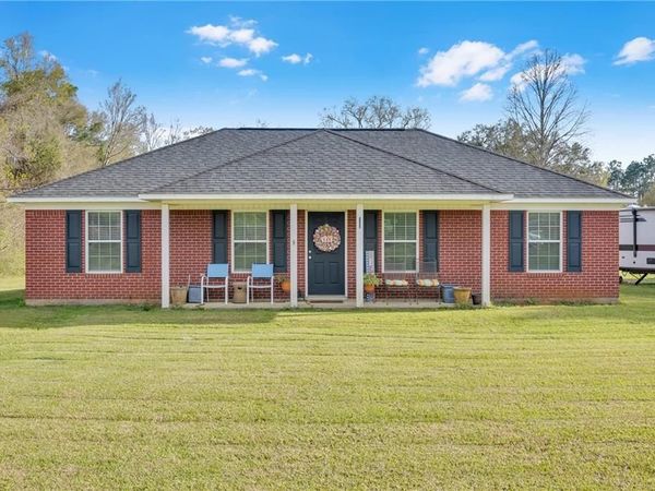 17690 Loxley Woods Lane, Loxley, AL 36551