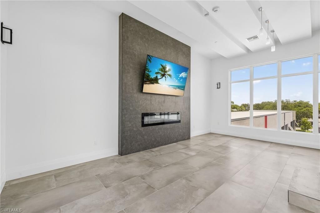 5705 Taylor Rd, Naples, FL 34109 Photo