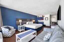 1501 Ocean Blvd. S photo 4