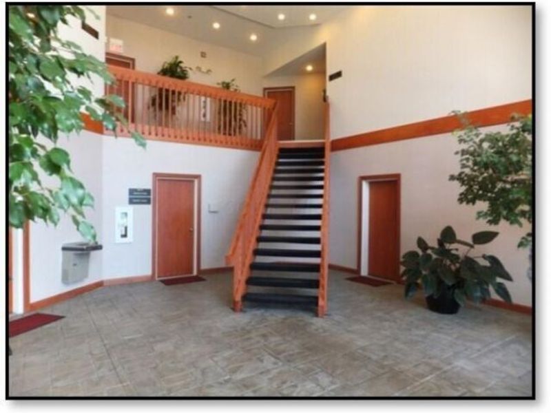 5060 Parkcenter Avenue , Dublin, OH 43017 Photo 5