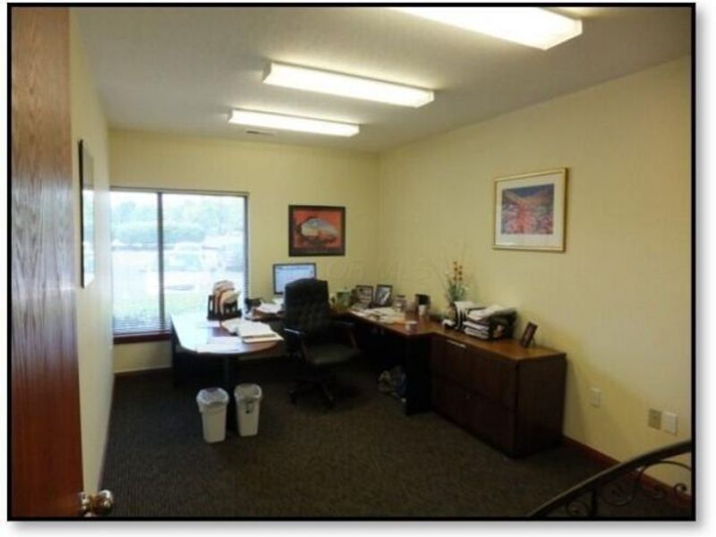 5060 Parkcenter Avenue , Dublin, OH 43017 Photo 7