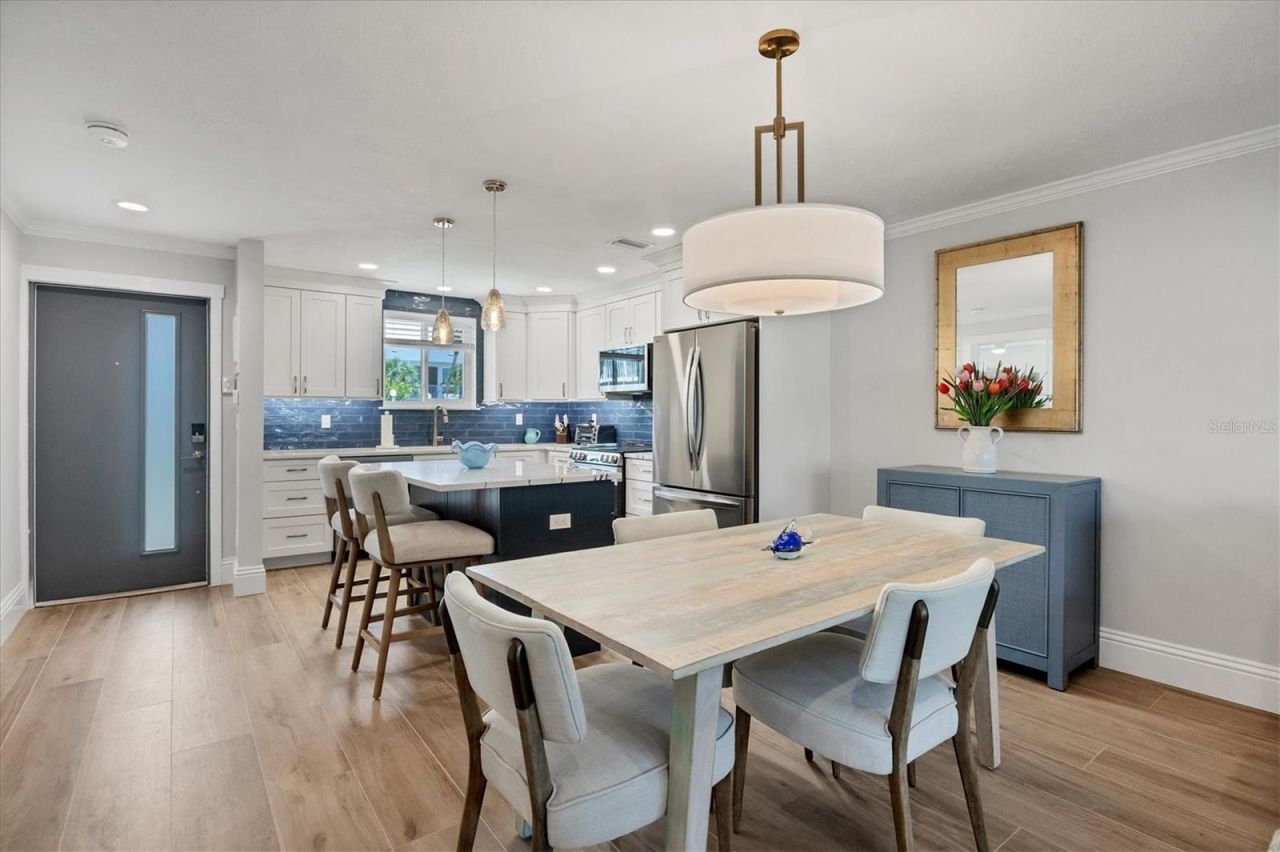 500 S Washington Drive, Unit 11A, Sarasota, FL 34236 Photo