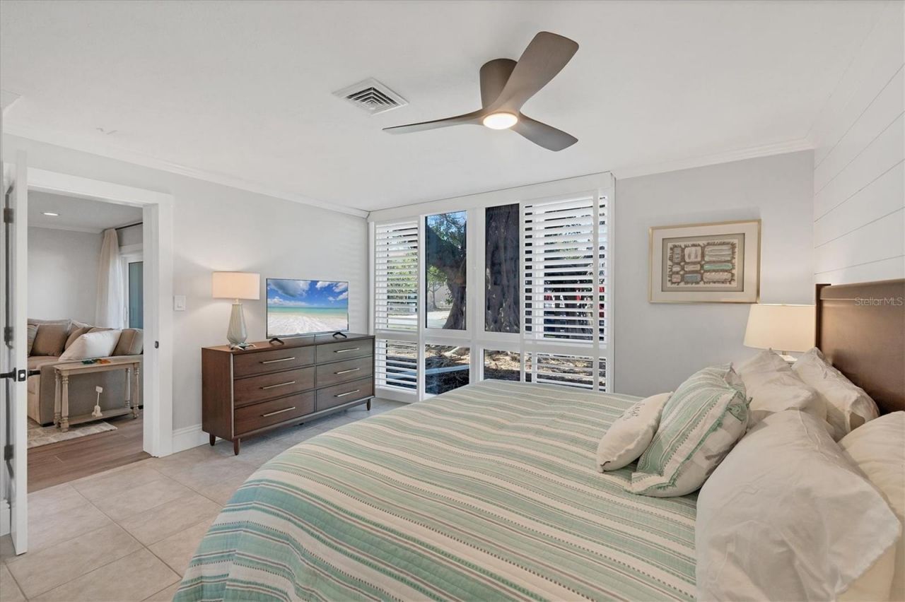 500 S Washington Drive, Unit 11A, Sarasota, FL 34236 Photo