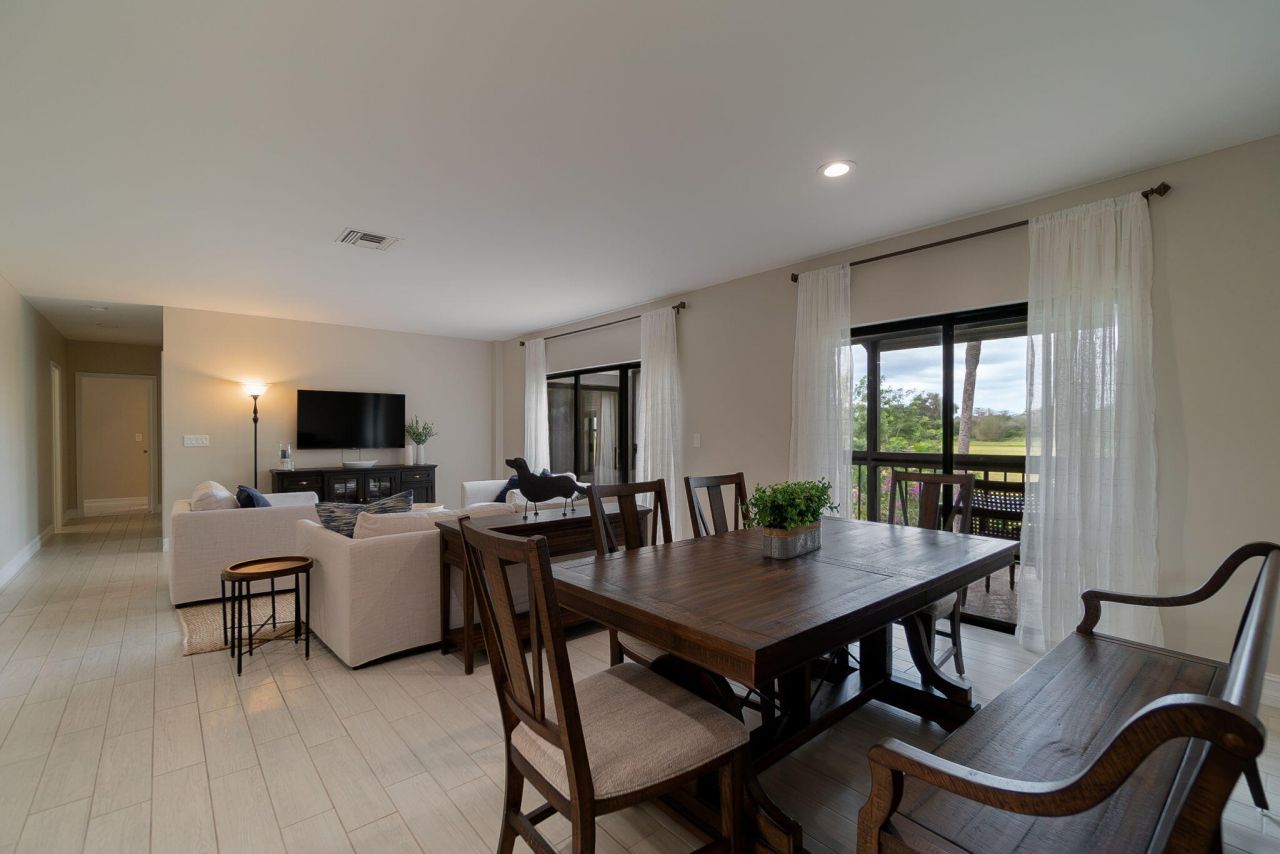 11355 Pond View Drive, Unit D203, Wellington, FL 33414 Photo