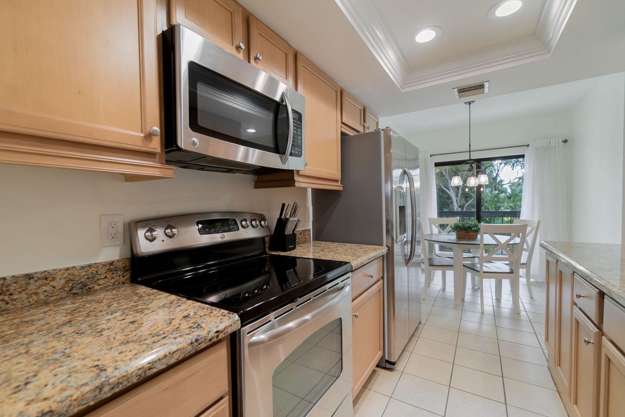 11355 Pond View Drive, Unit D203, Wellington, FL 33414 Photo