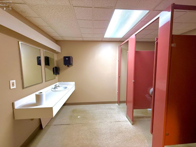 321 S Blanchard Street, Findlay, OH 45840 Photo 15