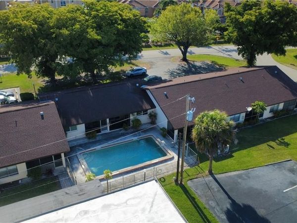 4611 SE 5th PL, Unit 8, CAPE CORAL, FL 33904