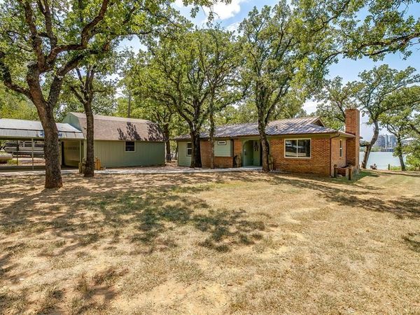 176 Kennon Circle, Palo Pinto, TX 76484