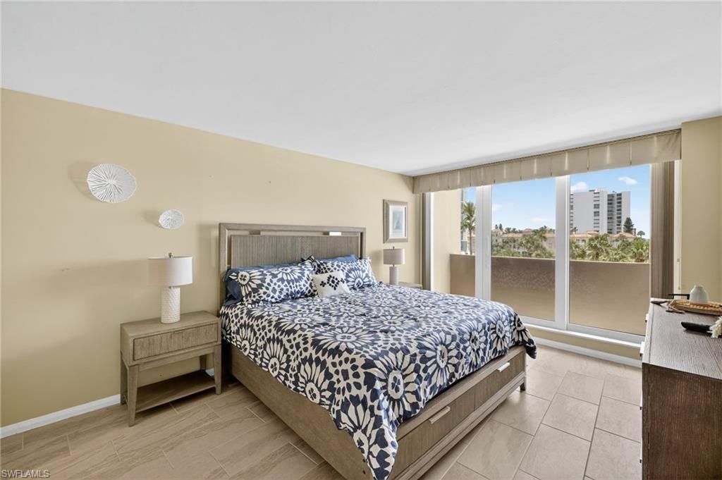 4001 Gulf Shore Blvd N, Unit 303, Naples, FL 34103 Photo