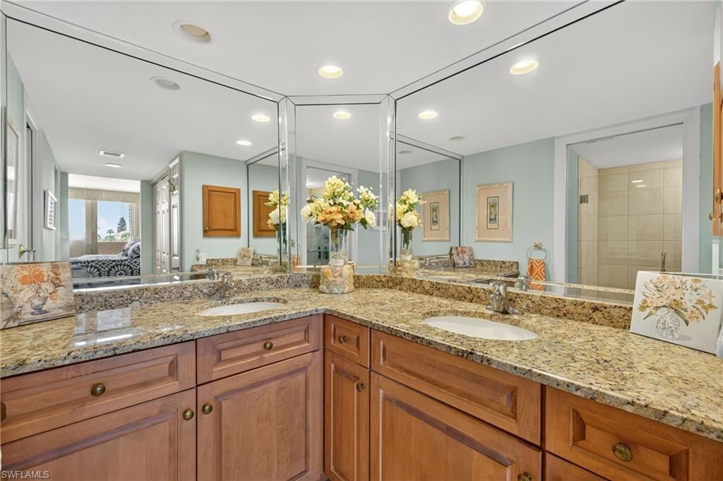 4001 Gulf Shore Blvd N, Unit 303, Naples, FL 34103 Photo