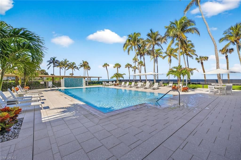 4001 Gulf Shore Blvd N, Unit 303, Naples, FL 34103 Photo