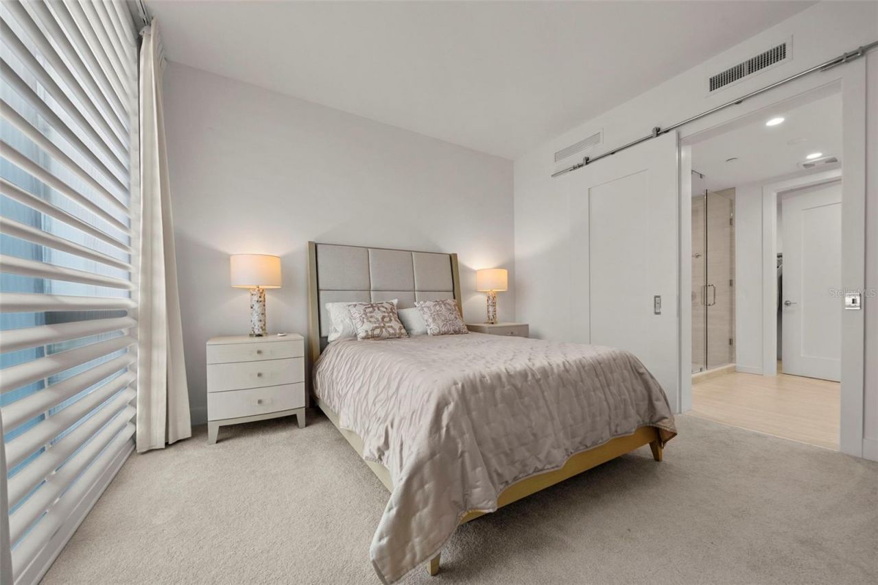 301 Quay Commons, Unit 1008, Sarasota, FL 34236 Photo