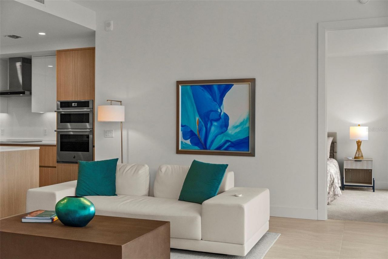 301 Quay Commons, Unit 1008, Sarasota, FL 34236 Photo