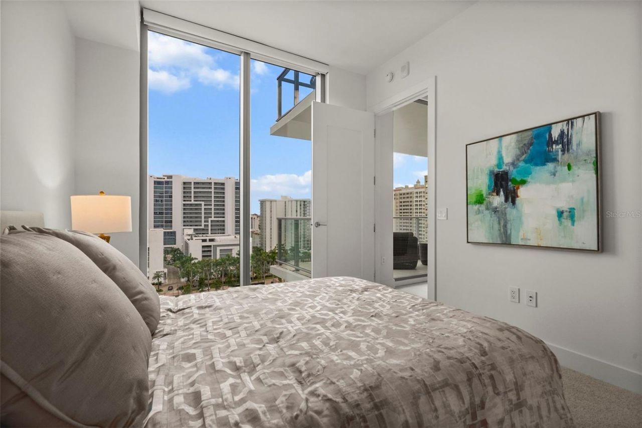 301 Quay Commons, Unit 1008, Sarasota, FL 34236 Photo