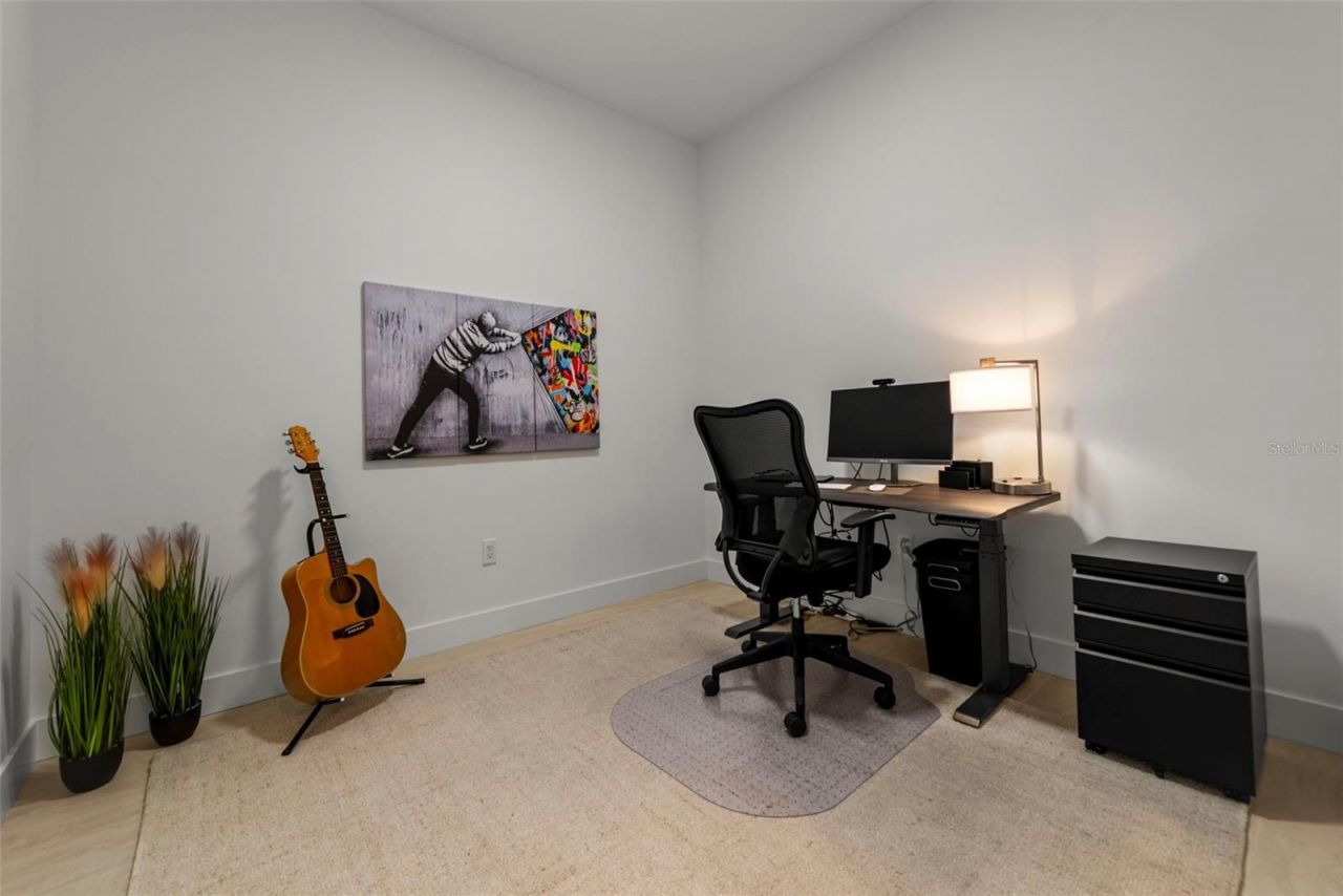 301 Quay Commons, Unit 1008, Sarasota, FL 34236 Photo