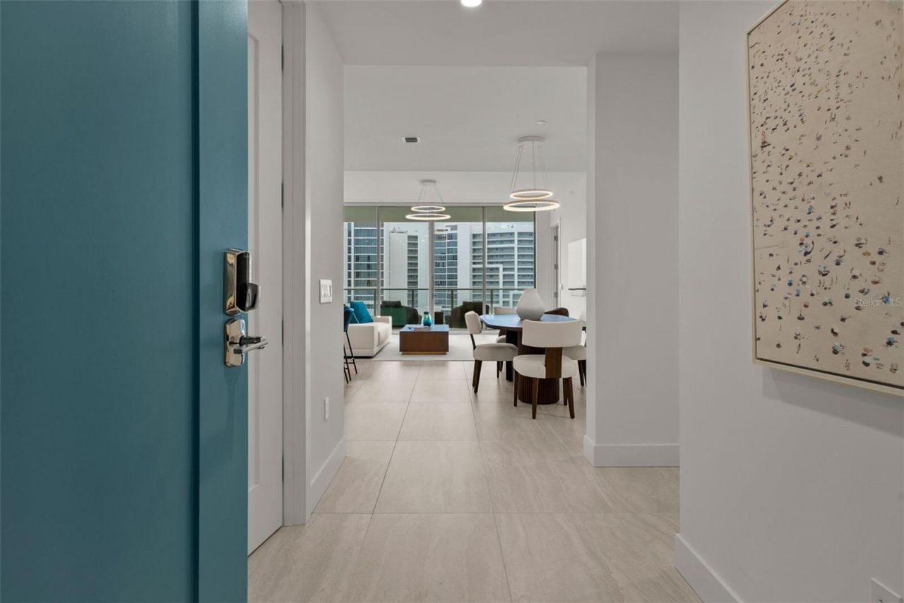 301 Quay Commons, Unit 1008, Sarasota, FL 34236 Photo