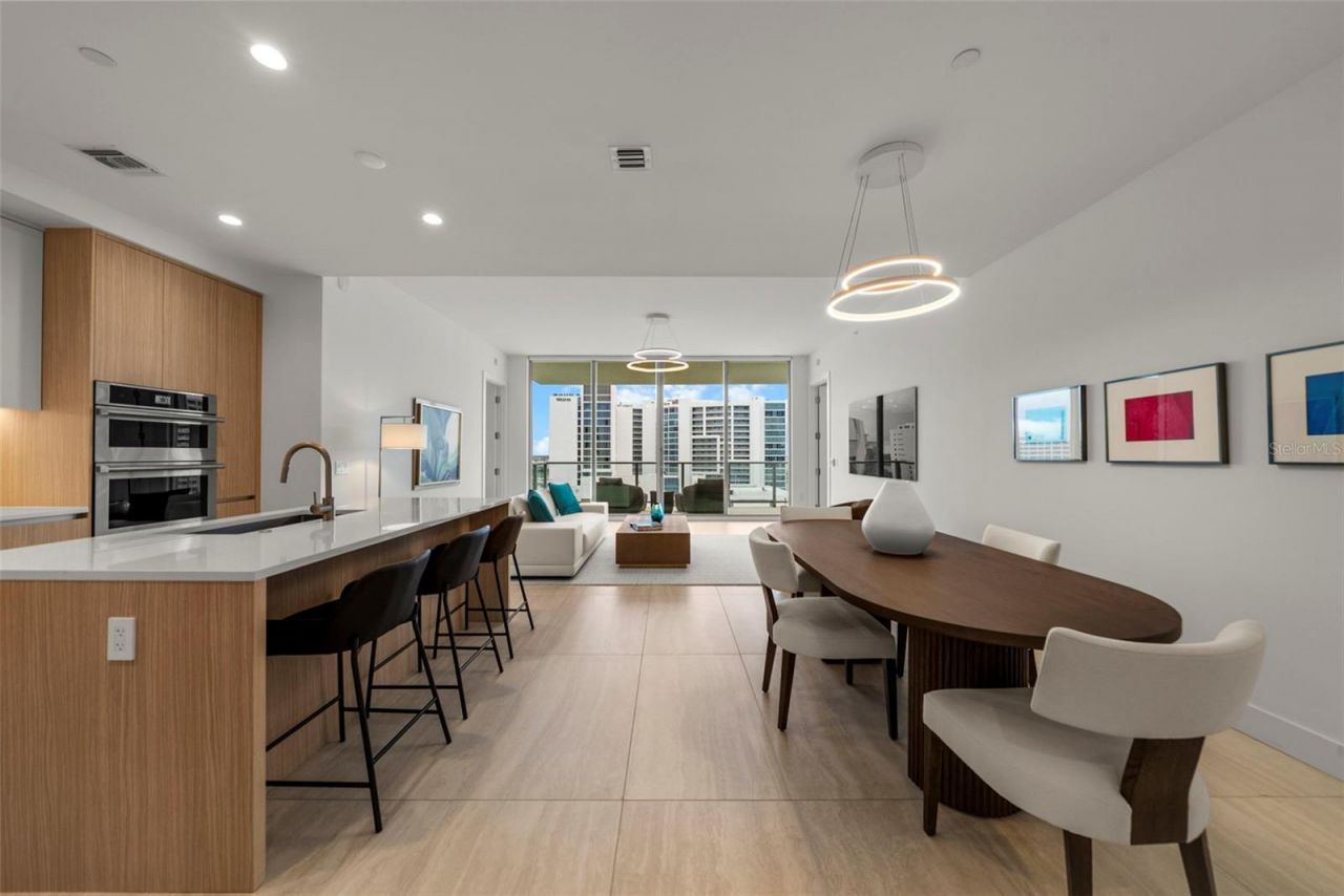 301 Quay Commons, Unit 1008, Sarasota, FL 34236 Photo
