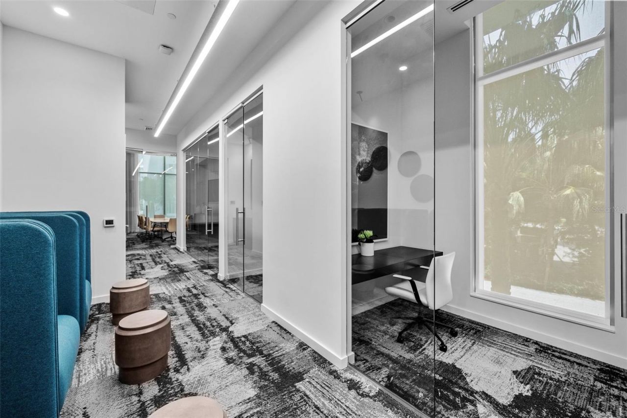 301 Quay Commons, Unit 1008, Sarasota, FL 34236 Photo