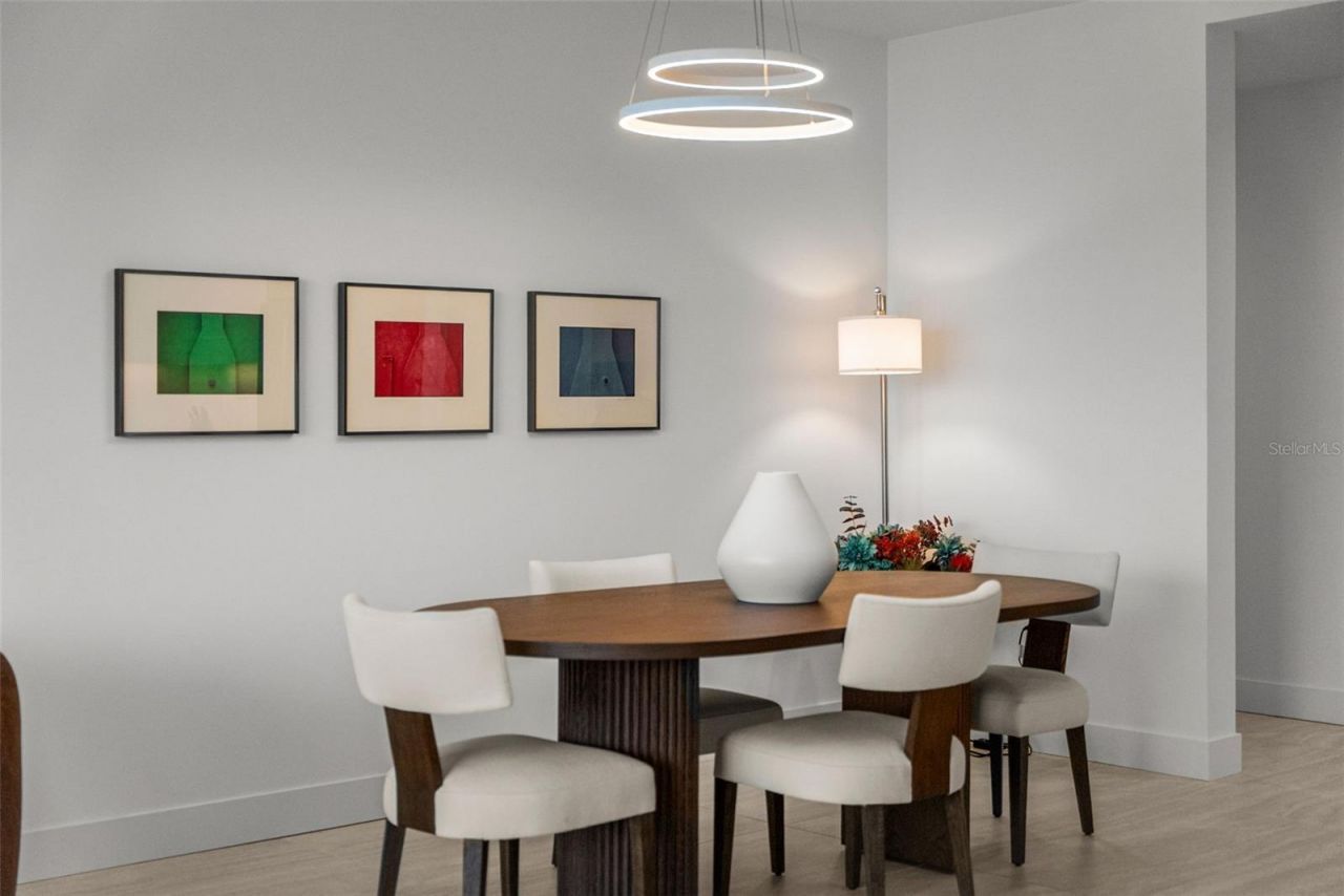 301 Quay Commons, Unit 1008, Sarasota, FL 34236 Photo