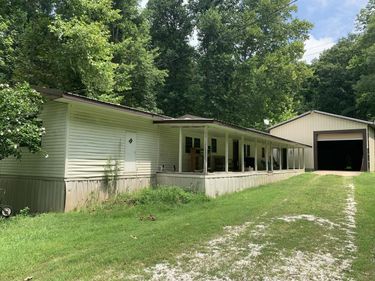 21818 State Route 3, Rush, KY 41168