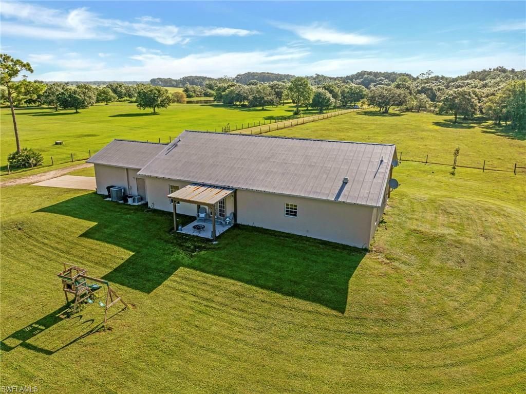 99 Trader Rd, Labelle, FL 33935 Photo