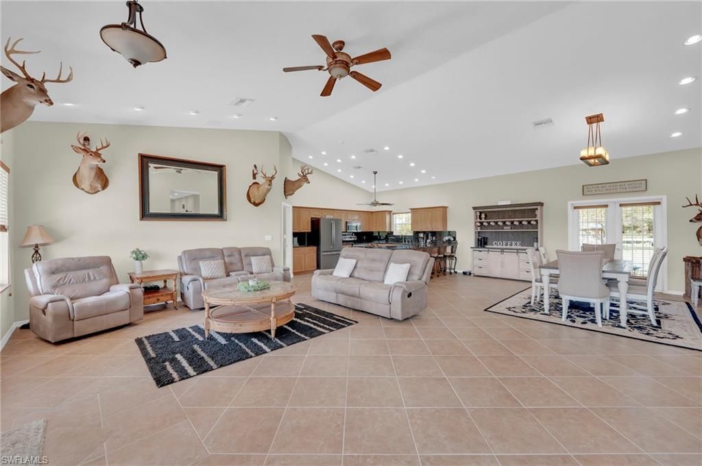 99 Trader Rd, Labelle, FL 33935 Photo