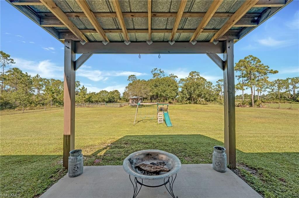 99 Trader Rd, Labelle, FL 33935 Photo