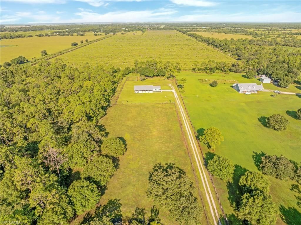 99 Trader Rd, Labelle, FL 33935 Photo