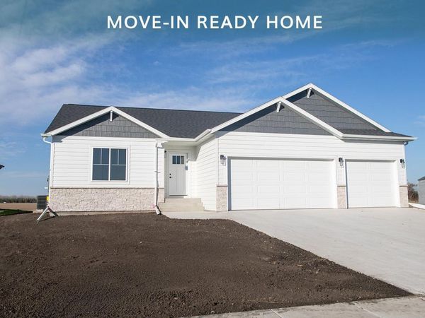 10109 Concord Drive, Horace, ND 58047