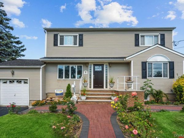1212 Herzel Boulevard, West Babylon, NY 11704