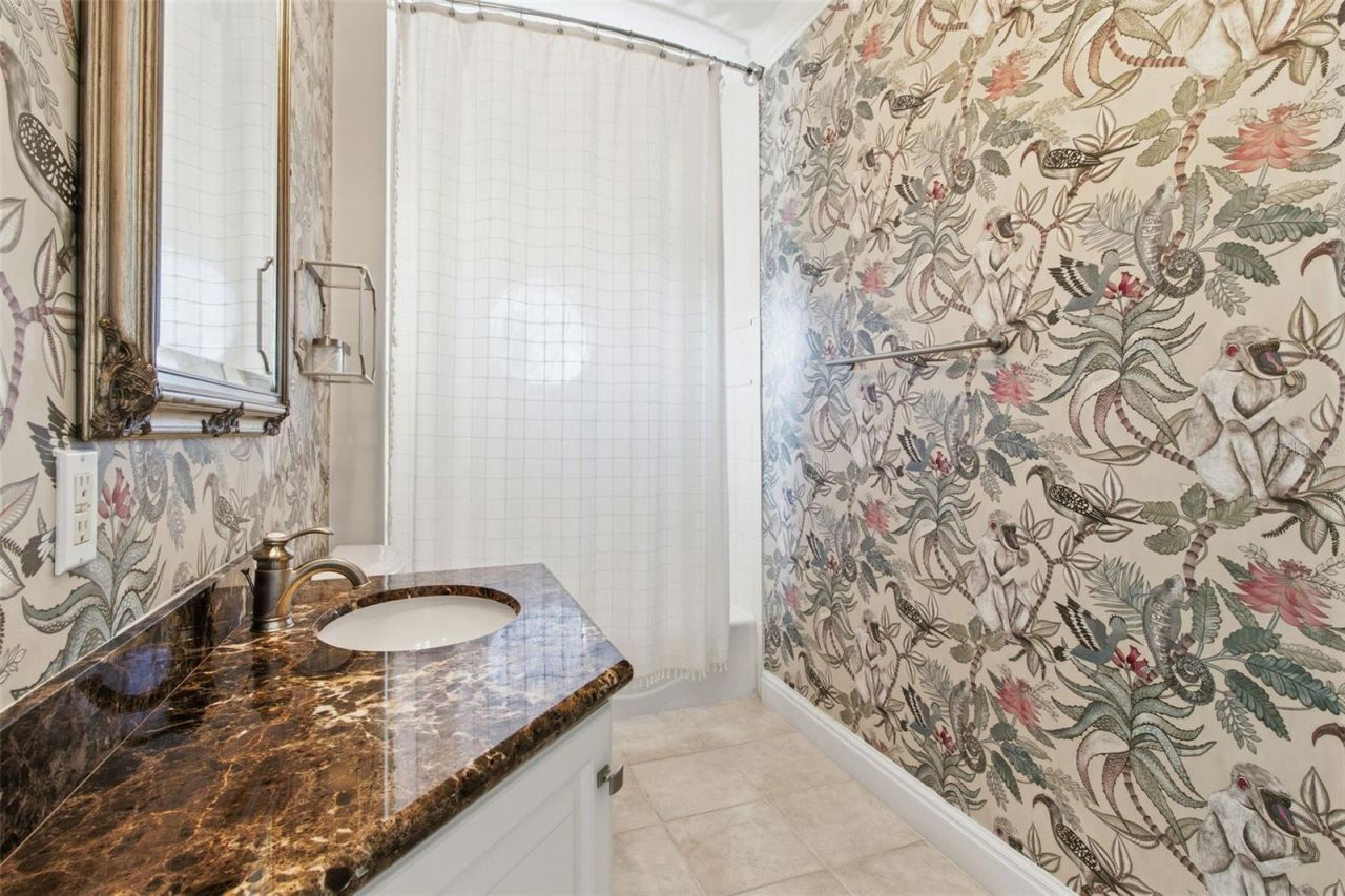 144 N Casey Key Road, Osprey, FL 34229 Photo