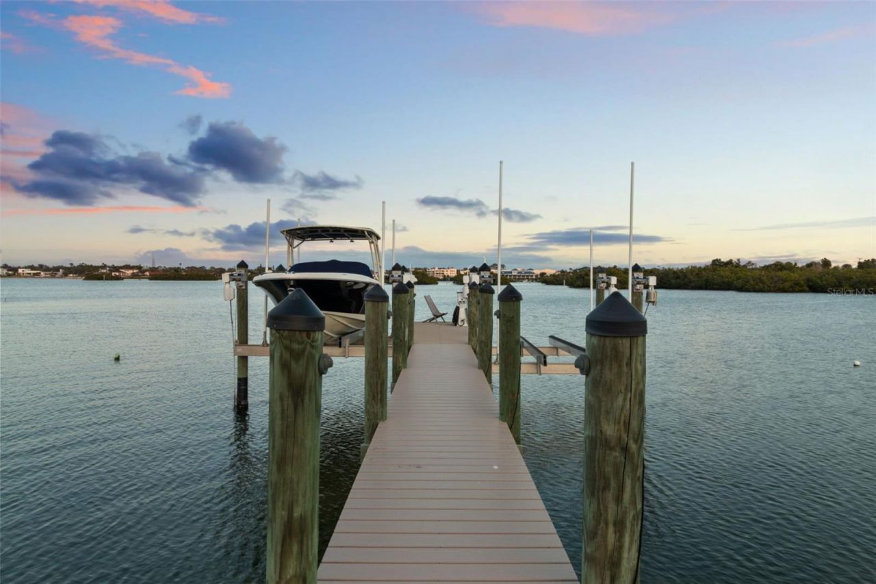 144 N Casey Key Road, Osprey, FL 34229 Photo